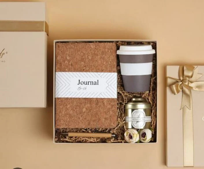 corporate-gifting-solutions-1000x1000